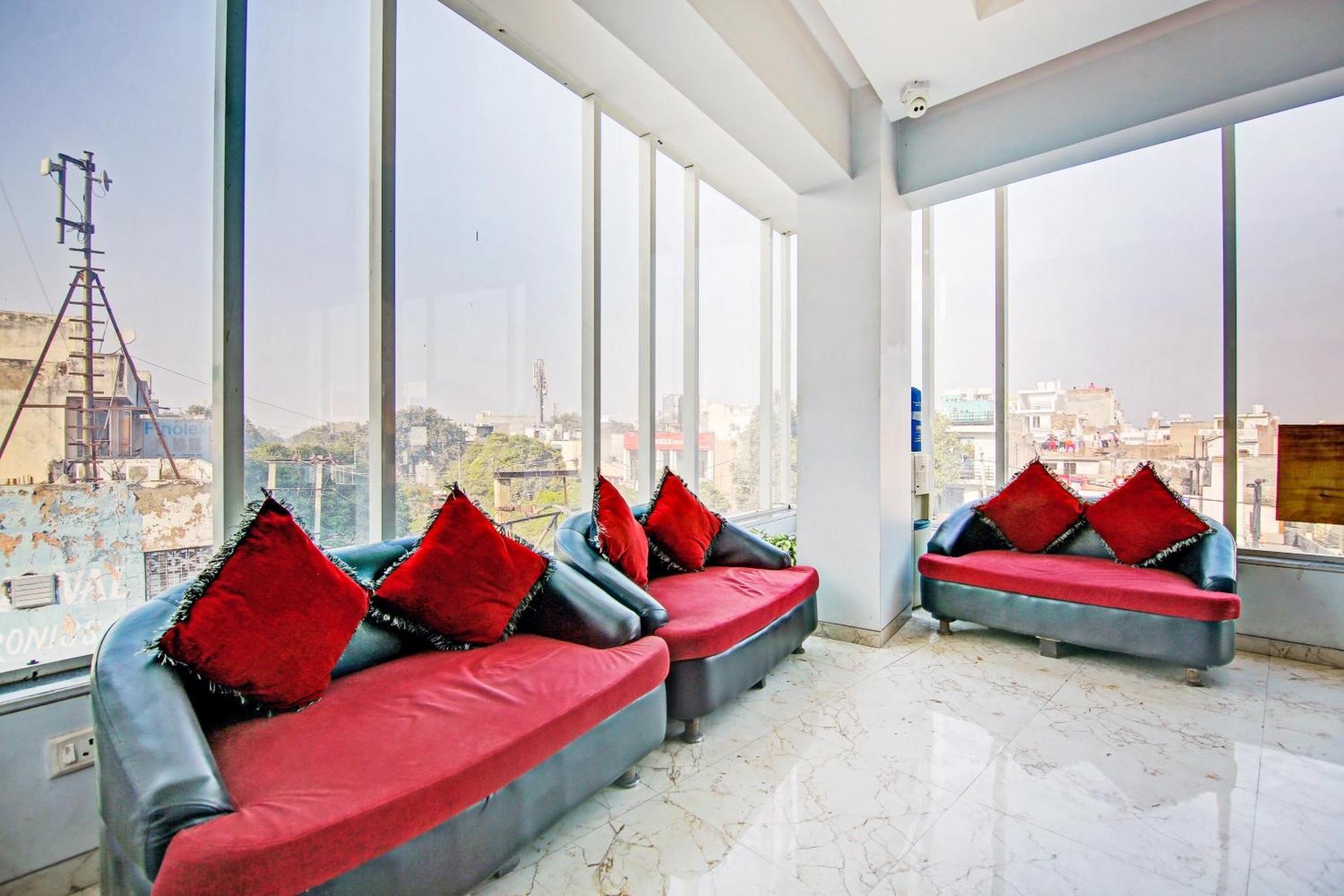 גורגאון Super Townhouse Geetanjali Inn מראה חיצוני תמונה